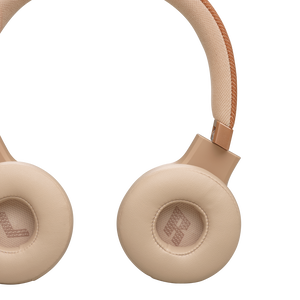 JBL Live 670NC - Sandstone - Wireless On-Ear Headphones with True Adaptive Noise Cancelling - Detailshot 3
